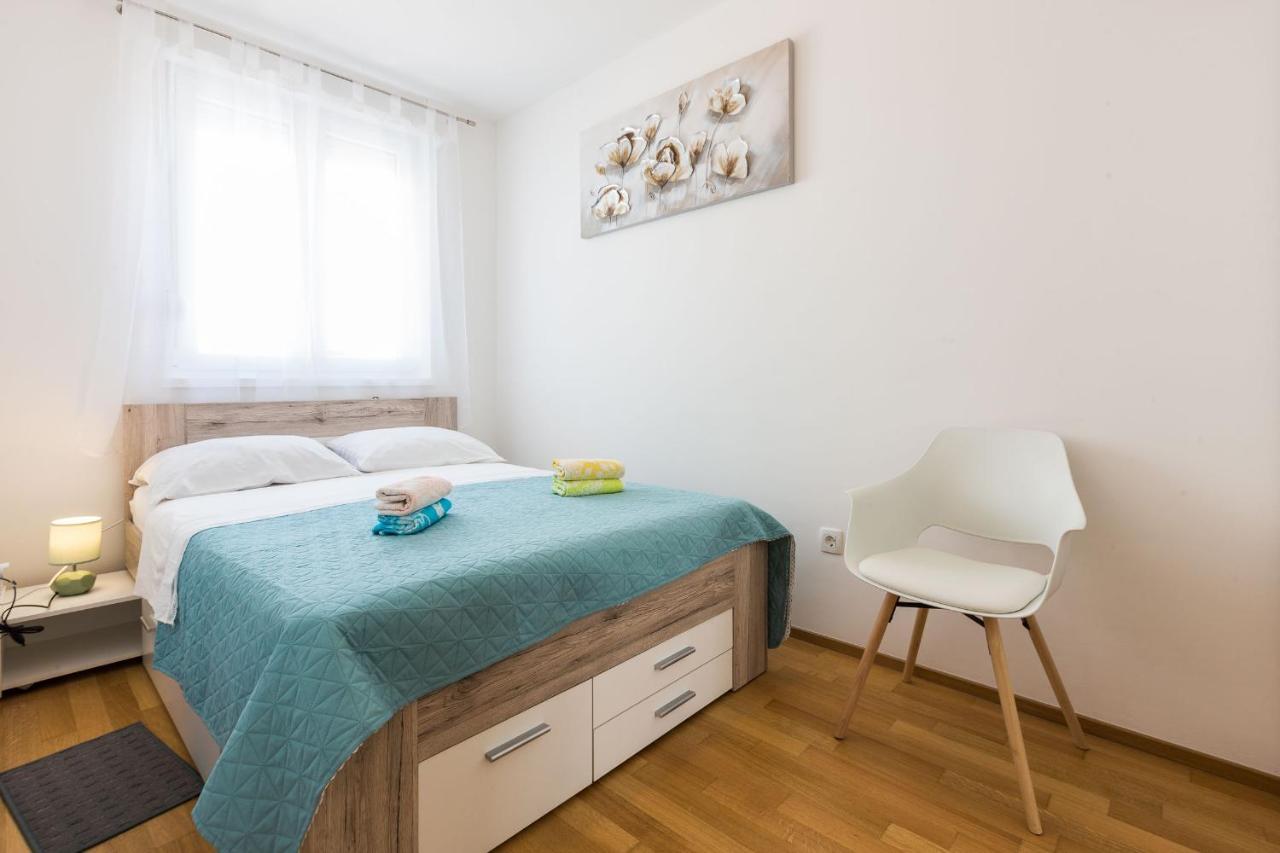 Tanja Modern Apartment With Balcony And Parking Garage Zara Esterno foto